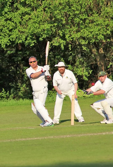 Cricket v Wood Street